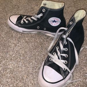 Black converse